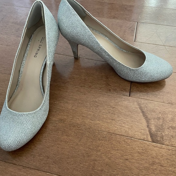 Silver sparkle shoes - Picture 2 of 2